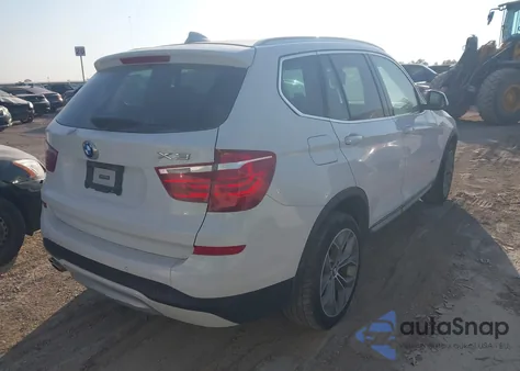 2017 BMW X3 Sdrive28I z USA, uszkodzony, nr VIN 5UXWZ7C31H0X42626